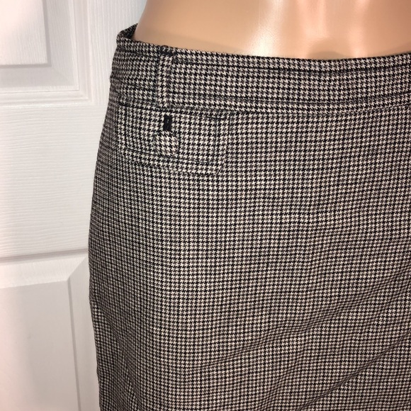 Banana Republic Black & Grey Wool Skirt 0 - Picture 2 of 5